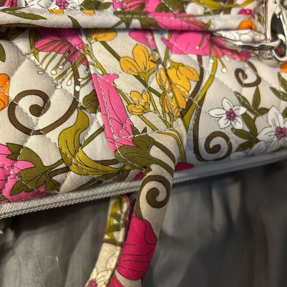 Vera Bradley Hard Shell Laptop Computer Case Bag Folkloric (Retired) with Strap - Picture 13 of 16